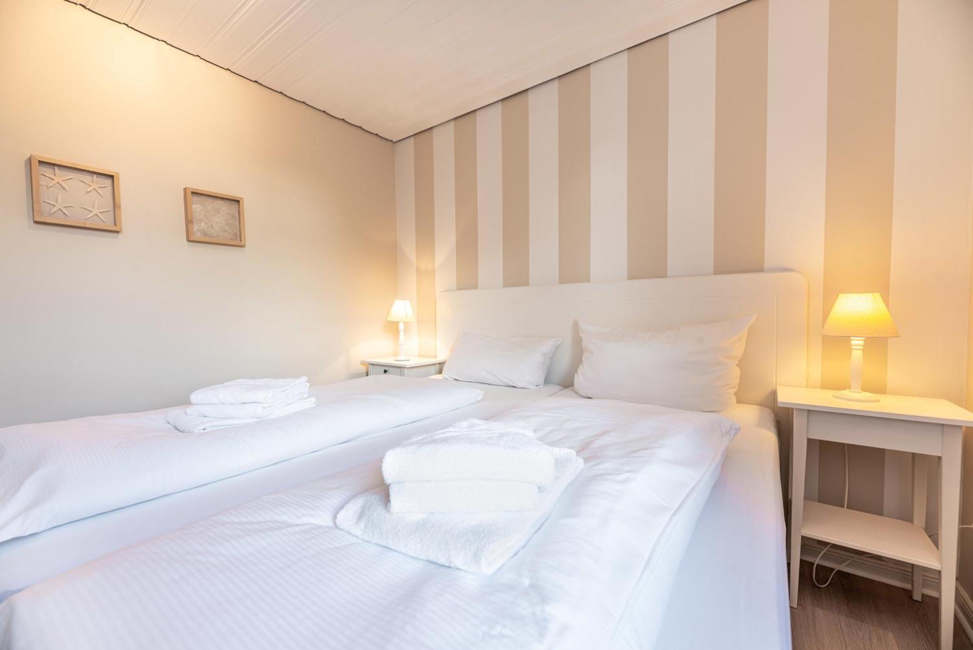 Landhaus Am Meer - Whg 3 Liinsand Utersum Kültér fotó